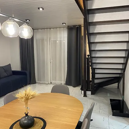 Guzulia Ferienhaus Werchowyna